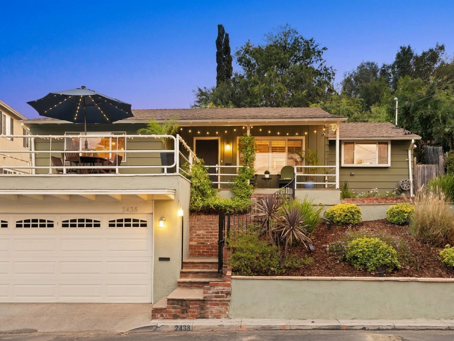 Mediterranean compound at 2348 Loy Lane